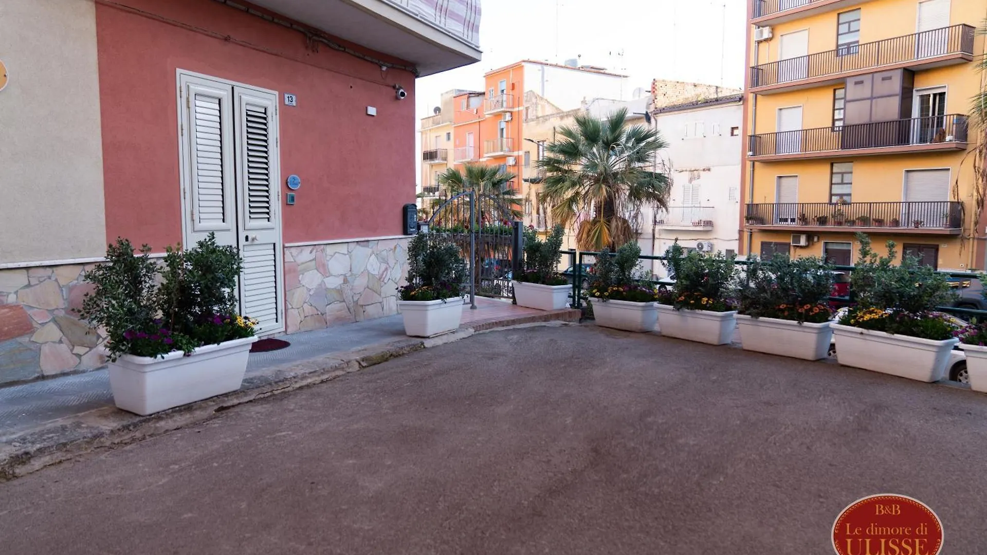 Le Dimore Di Ulisse A Gela - Casa Vacanza B&B - La Nave Greca Italy